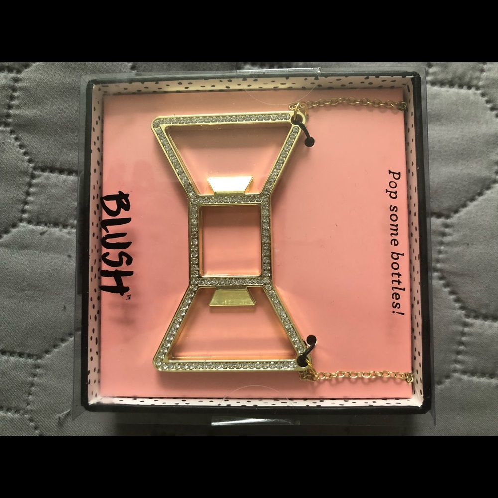 Gold necklace
